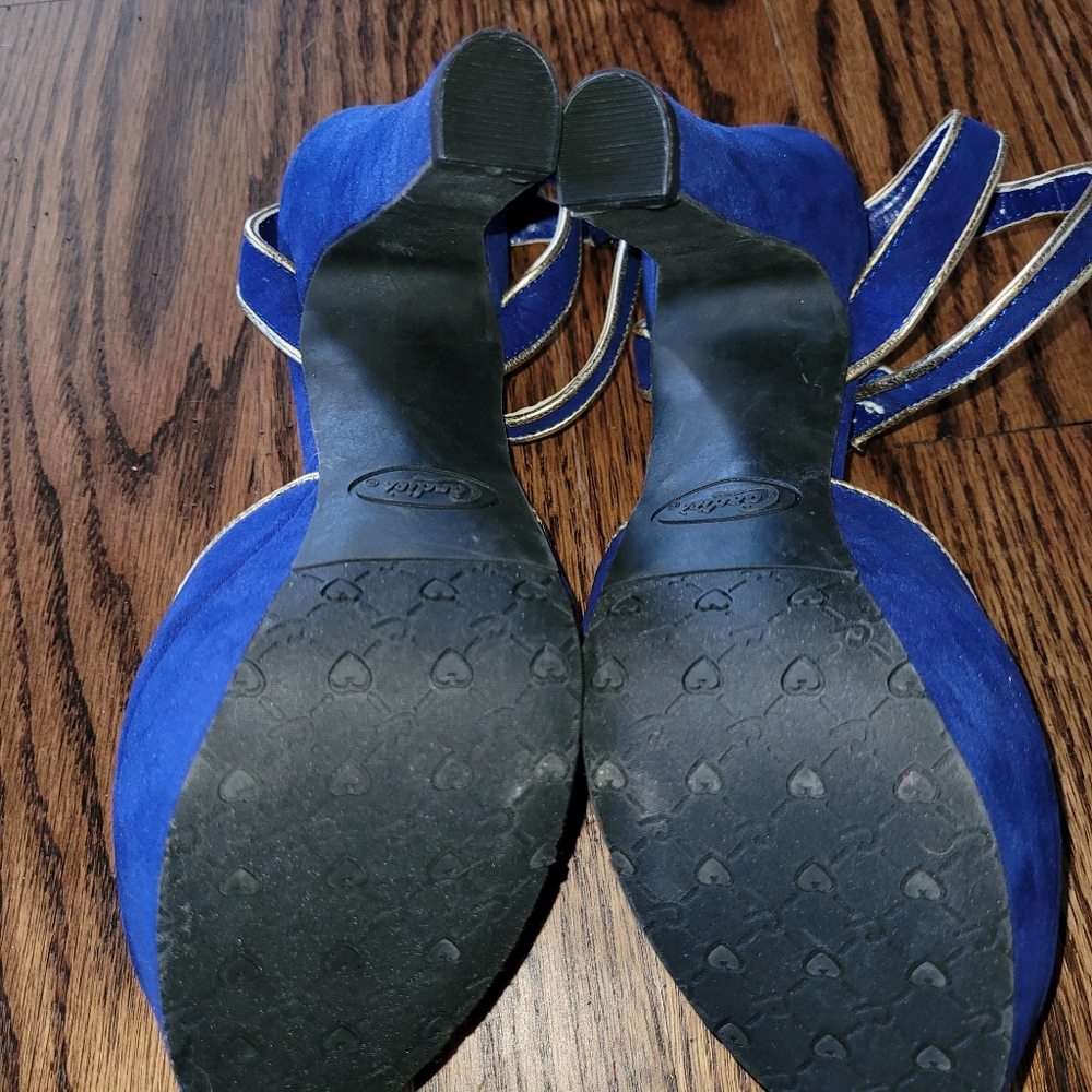 Candies Blue Faux Suede 5 Inch Platform Heels Size 7 M With Gold Trim - Picture 7 of 11